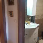 아파트 Gyoengyvirag