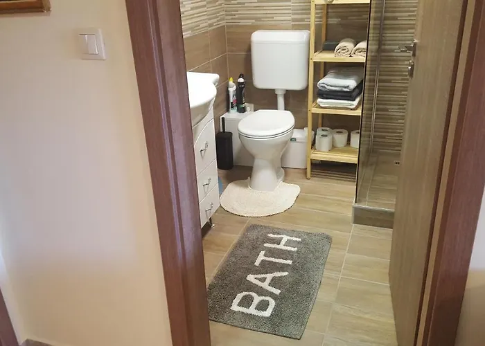 Appartement Gyoengyvirag Keszthely