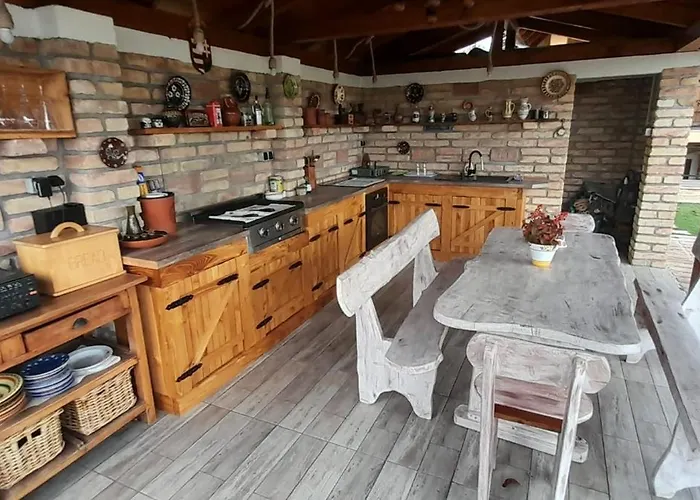 Gyoengyvirag דירה קסזטלי